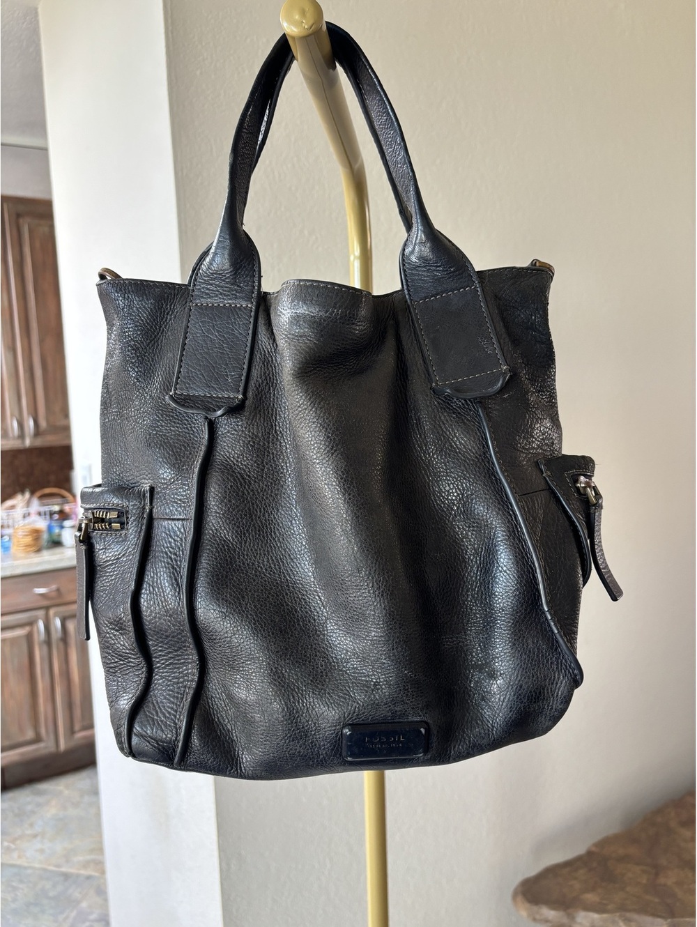 Fossil Vintage Reissue Black Leather Bucket Bag Distressed